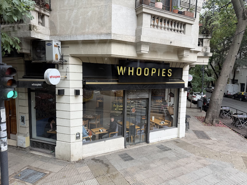 Whoopies
